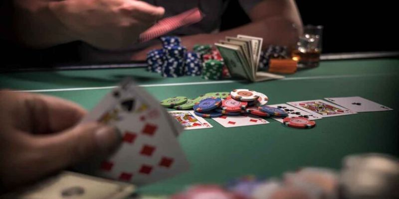 Những mẹo cần thiết nhất khi trải nghiệm Poker 79King